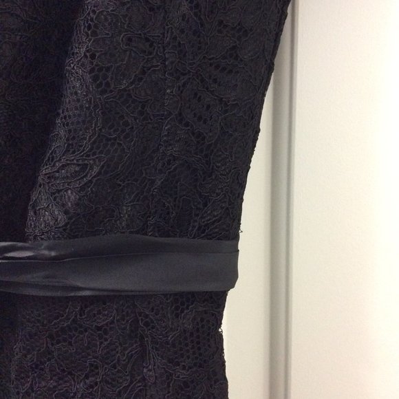 Custom unique black lace fitted mini dress - Picture 2 of 6